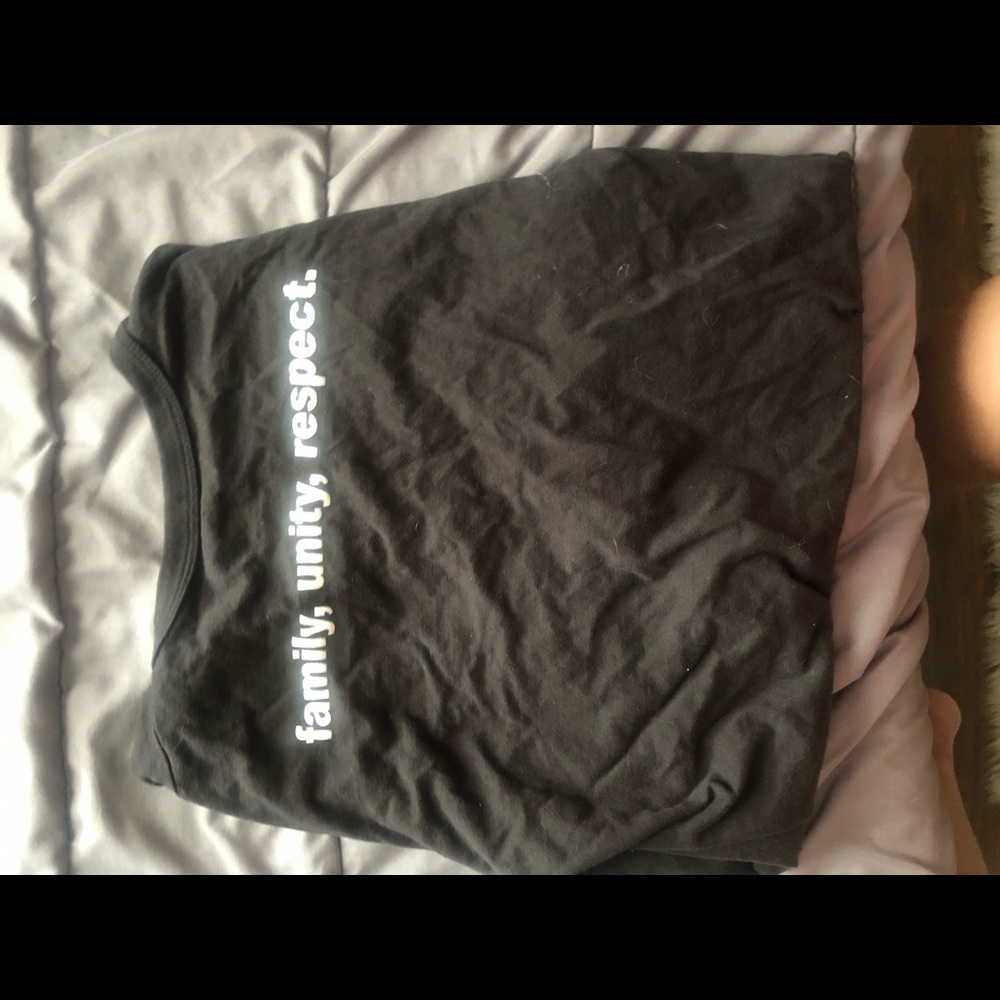 Men's shirt